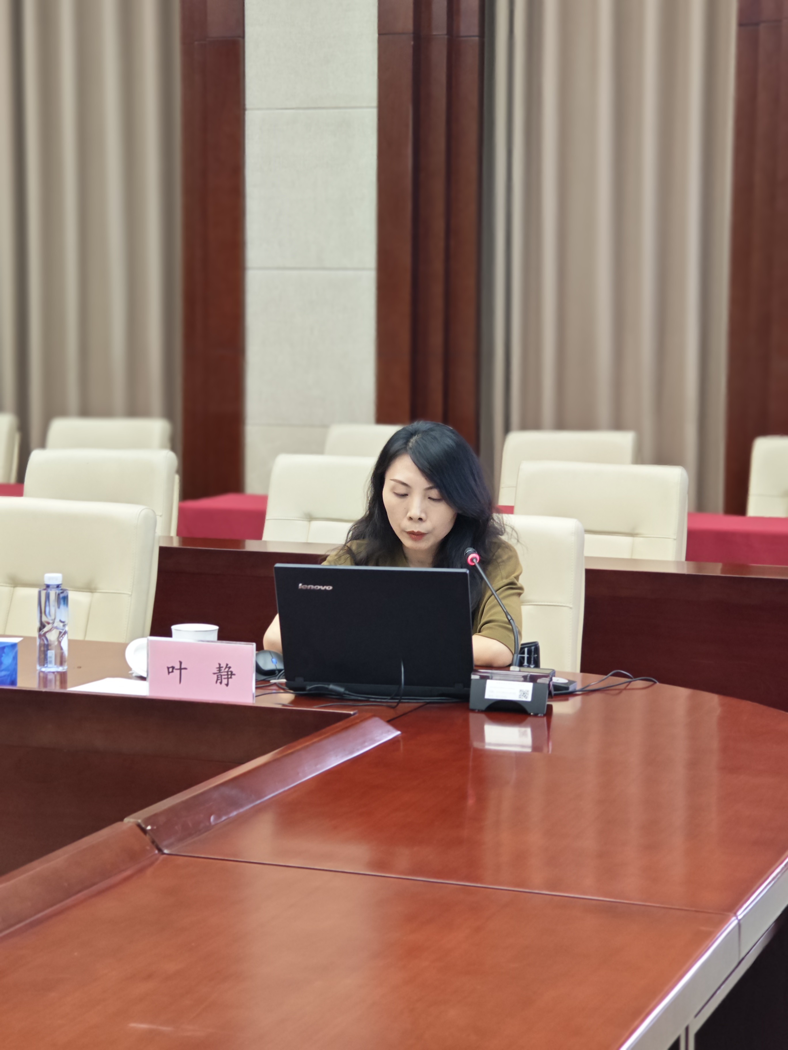 图片 6 市档案馆业务指导处副处长叶静以13号令和三合一制度为主题作专题培训.jpg